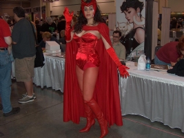Scarlet Witch (Valerie Perez) 2009 Heroes Con photo Comic Art